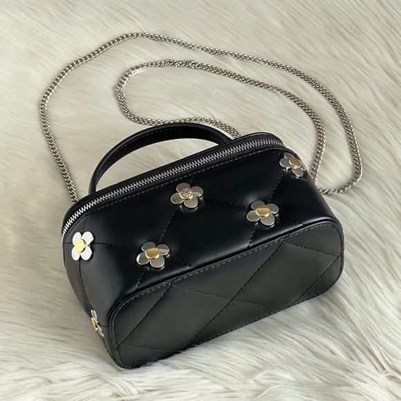 Tory Burch Kira Diamond Quilt Clover Vanity Case - Picture 8 of 12